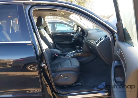 2014 Audi Q5 2.0T Premium z USA, uszkodzony, nr VIN WA1LFAFP8EA073456